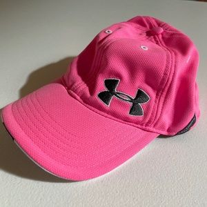 Hot pink Underarmour women’s hat